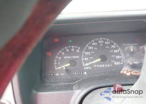 1998 Chevrolet C1500 Fleetside W/T z USA, uszkodzony, nr VIN 1GCEC14W1WZ279013